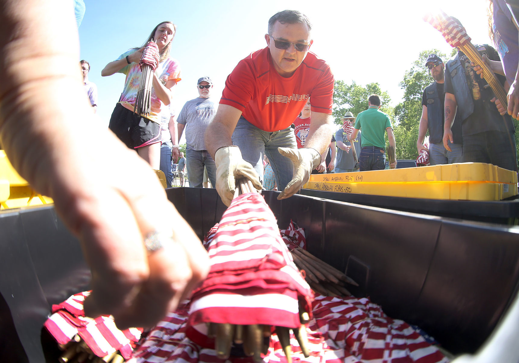 052319-mda-nws-arsenalflags-004